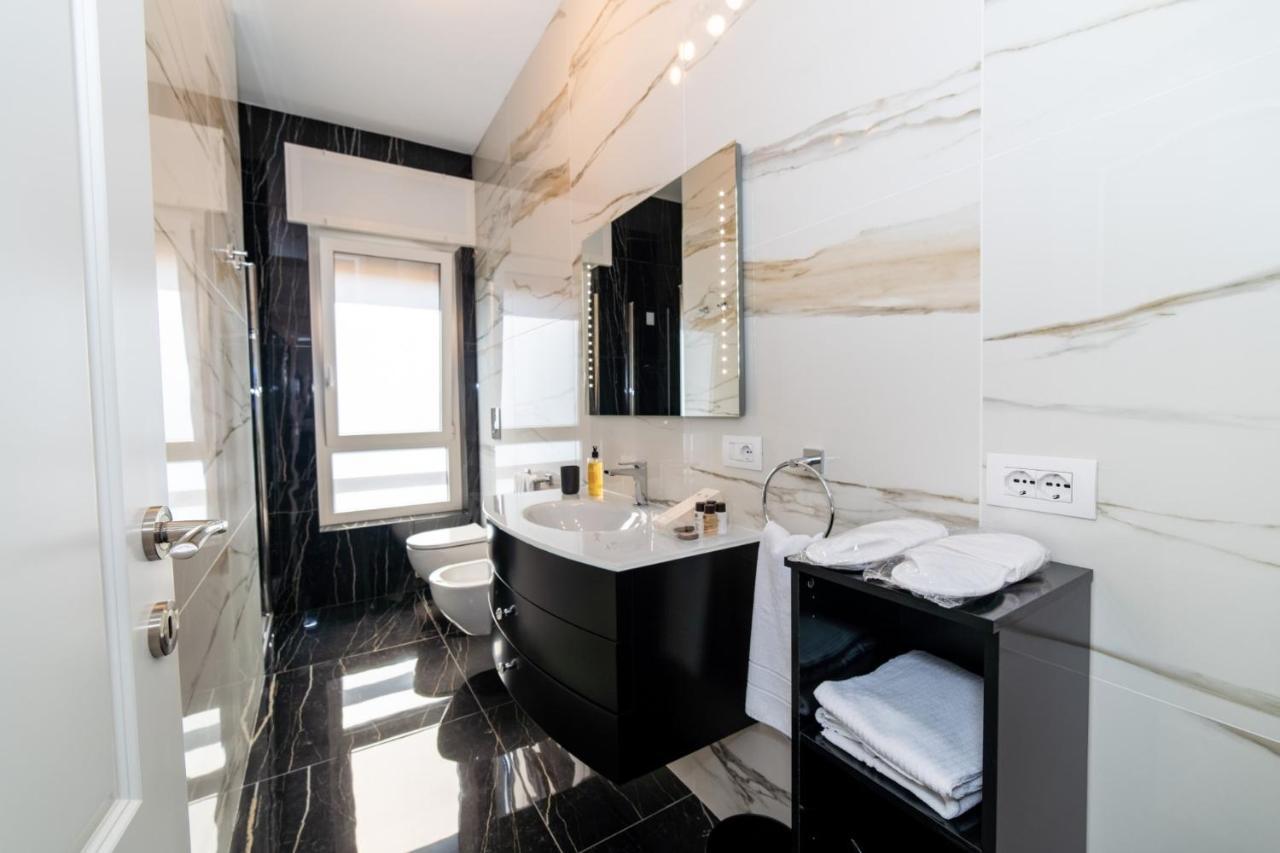 Les Suites Di Adi Apt Bari Zewnętrze zdjęcie
