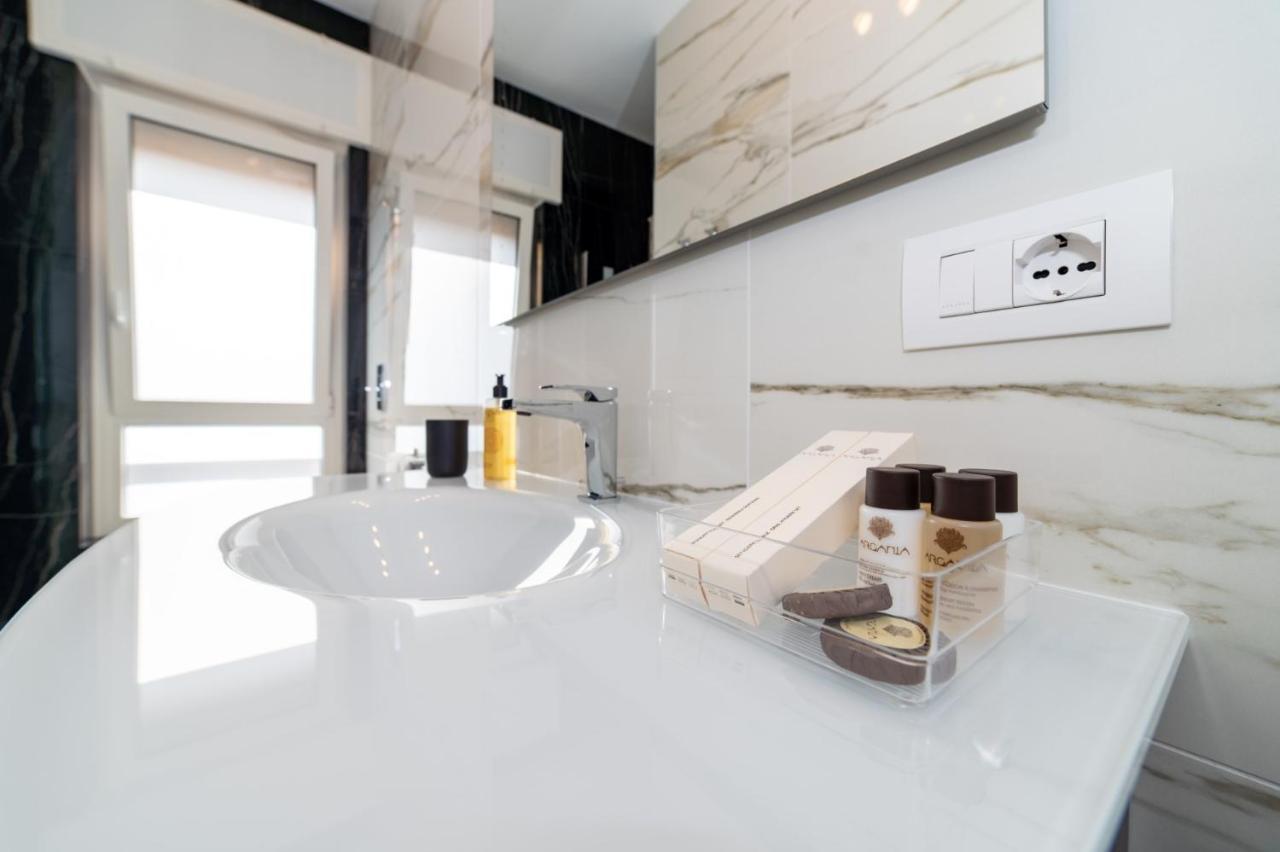 Les Suites Di Adi Apt Bari Zewnętrze zdjęcie