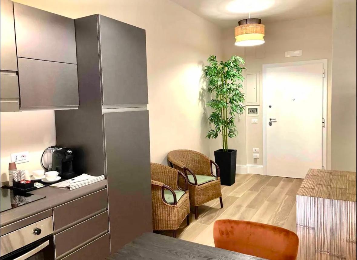 Les Suites Di Adi Apt Bari Zewnętrze zdjęcie